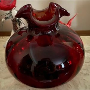 Cranberry Ted Amethyst Purple Hand Blown Art Glass Base Ruffled Edge 7.5” High.